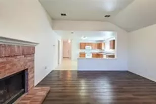 5727 Hunters Bend Ln, Dallas, TX 75249 - Photo 9