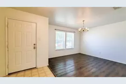 5727 Hunters Bend Lane, Dallas, TX 75249 - Photo 3
