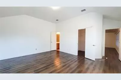 5727 Hunters Bend Lane, Dallas, TX 75249 - Photo 11
