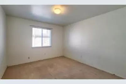 5727 Hunters Bend Lane, Dallas, TX 75249 - Photo 15