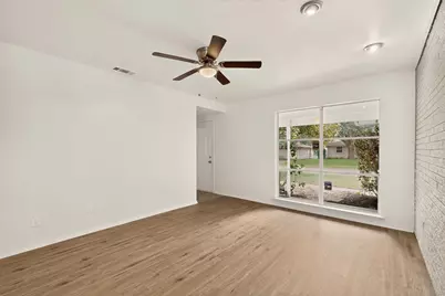 802 Wisteria Way, Richardson, TX 75080 - Photo 5