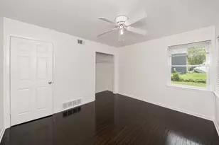 4028 Shawnee Trail, Lake Worth, TX 76135 - Photo 17