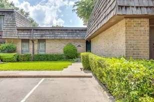 3000 Tanglewood Park W, Fort Worth, TX 76109 - Photo 3