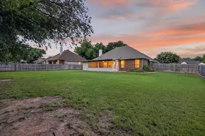 110 Heritage Place, Glen Rose, TX 76043 - Photo 35