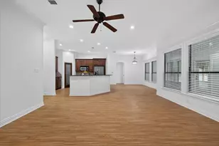 110 Heritage Pl, Glen Rose, TX 76043 - Photo 13