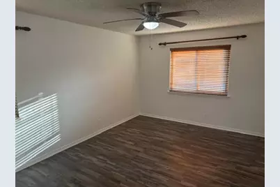 503 Franklin Drive, Euless, TX 76040 - Photo 11