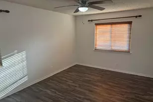 503 Franklin Dr, Euless, TX 76040 - Photo 11