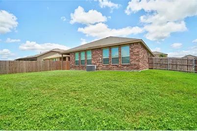 2529 Lavender Lane, Glenn Heights, TX 75154 - Photo 21
