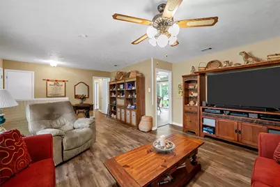 9609 Fair Circle, Woodway, TX 76712 - Photo 5