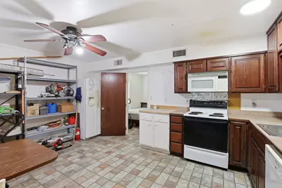 1115 N Main Street, Cleburne, TX 76033 - Photo 15