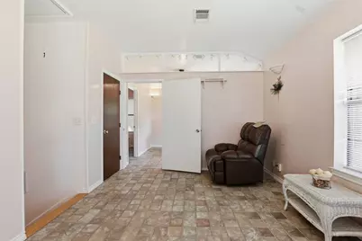 1115 N Main Street, Cleburne, TX 76033 - Photo 21