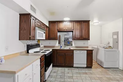 1115 N Main Street, Cleburne, TX 76033 - Photo 17