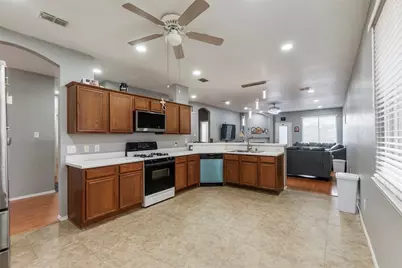 12779 Honey Locust Circle, Fort Worth, TX 76040 - Photo 13