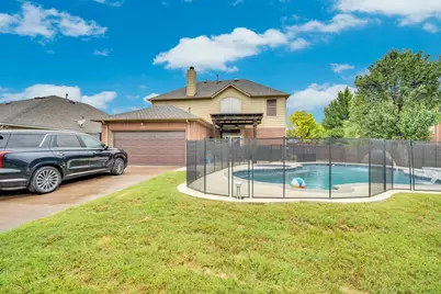 428 Vasey Oak Drive, Keller, TX 76248 - Photo 5
