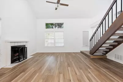 607 Mission Circle, Irving, TX 75063 - Photo 15