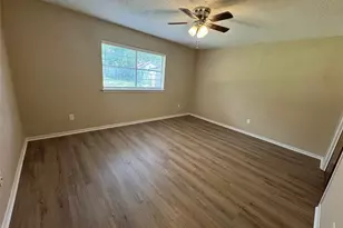 2240 Shady Meadow Dr, Bedford, TX 76021 - Photo 13