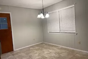 2240 Shady Meadow Dr, Bedford, TX 76021 - Photo 5