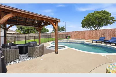11010 Spring Lake Road, Frisco, TX 75035 - Photo 31