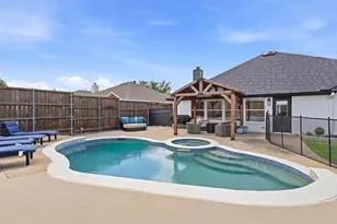 11010 Spring Lake Rd, Frisco, TX 75035 - Photo 35