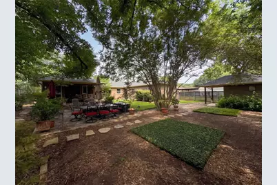 622 Ridgecrest Drive, Irving, TX 75060 - Photo 23