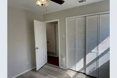 3621 Pleasant Run Road, Irving, TX 75062 - Photo 13