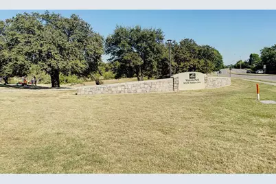 3621 Pleasant Run Road, Irving, TX 75062 - Photo 17