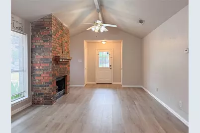 2327 Summer Place Drive, Arlington, TX 76014 - Photo 5