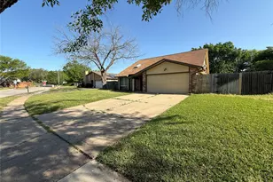 3005 Meandering Way, Bedford, TX 76021 - Photo 19