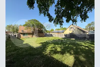 3005 Meandering Way, Bedford, TX 76021 - Photo 23