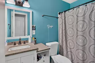 324 N Heights Dr, Crowley, TX 76036 - Photo 25