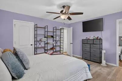 324 N Heights Drive, Crowley, TX 76036 - Photo 15