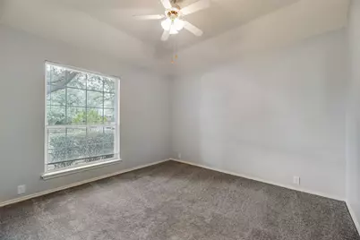828 Abbots Lane, Denton, TX 76205 - Photo 33