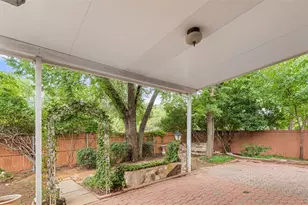 828 Abbots Ln, Denton, TX 76205 - Photo 35