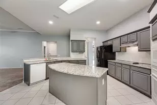 828 Abbots Ln, Denton, TX 76205 - Photo 1