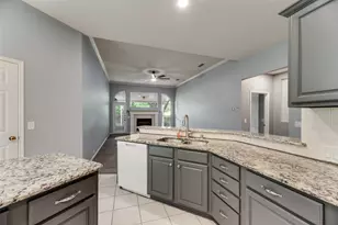 828 Abbots Ln, Denton, TX 76205 - Photo 1