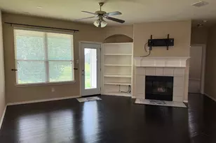 14629 Crystal Lk Dr, Little Elm, TX 75068 - Photo 7