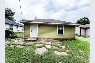 816 N Throckmorton Street, Sherman, TX 75090 - Photo 13