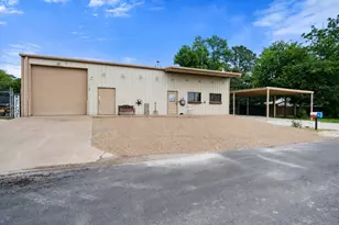 112 Love St, Fairfield, TX 75840 - Photo 3