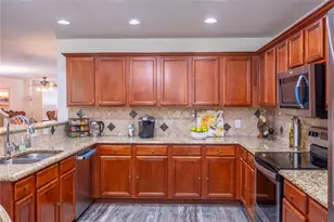 1628 Jewel Ln, Little Elm, TX 75036 - Photo 11