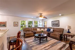 1628 Jewel Ln, Little Elm, TX 75036 - Photo 3