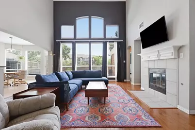4588 Mountain Laurel Drive, Grand Prairie, TX 75052 - Photo 5