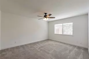 2004 White Ash Rd, Carrollton, TX 75007 - Photo 25