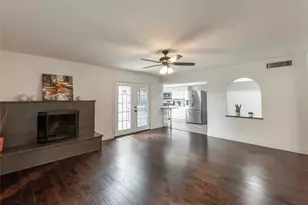 2004 White Ash Rd, Carrollton, TX 75007 - Photo 13