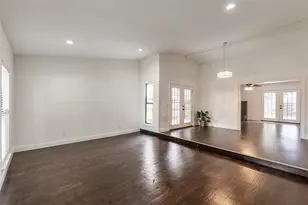 2004 White Ash Rd, Carrollton, TX 75007 - Photo 5