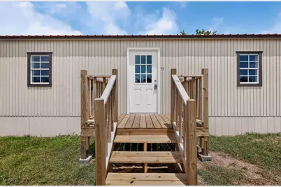 1657 E 2nd Street, Cleburne, TX 76031 - Photo 7