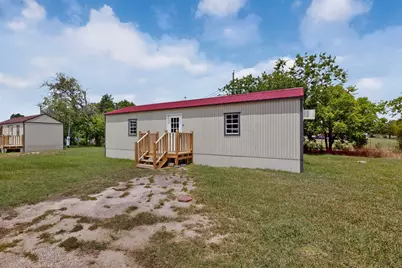 1657 E 2nd Street, Cleburne, TX 76031 - Photo 5