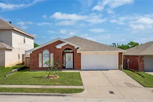 2374 Stagecoach St, Fort Worth, TX 76133 - Photo 1