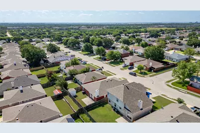 2374 Stagecoach Street, Fort Worth, TX 76133 - Photo 23