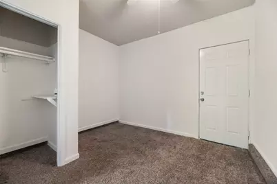 730 Cindy Lane, Grand Prairie, TX 75052 - Photo 13