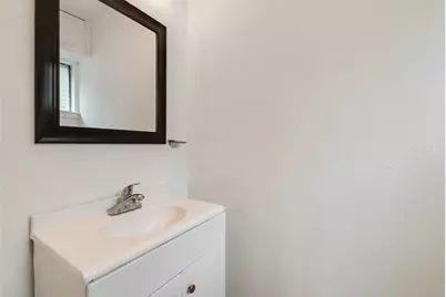 730 Cindy Lane, Grand Prairie, TX 75052 - Photo 11